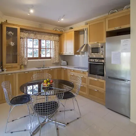 Catalunya Casas Close To Salou And Just Steps From The Village!